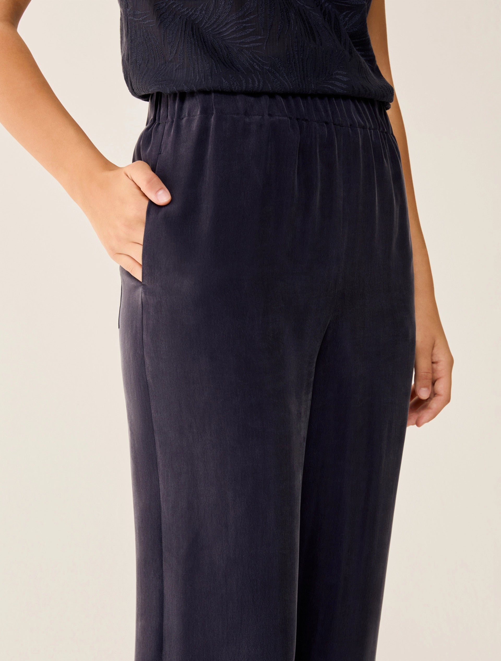 PANTALÓN BUNDICI