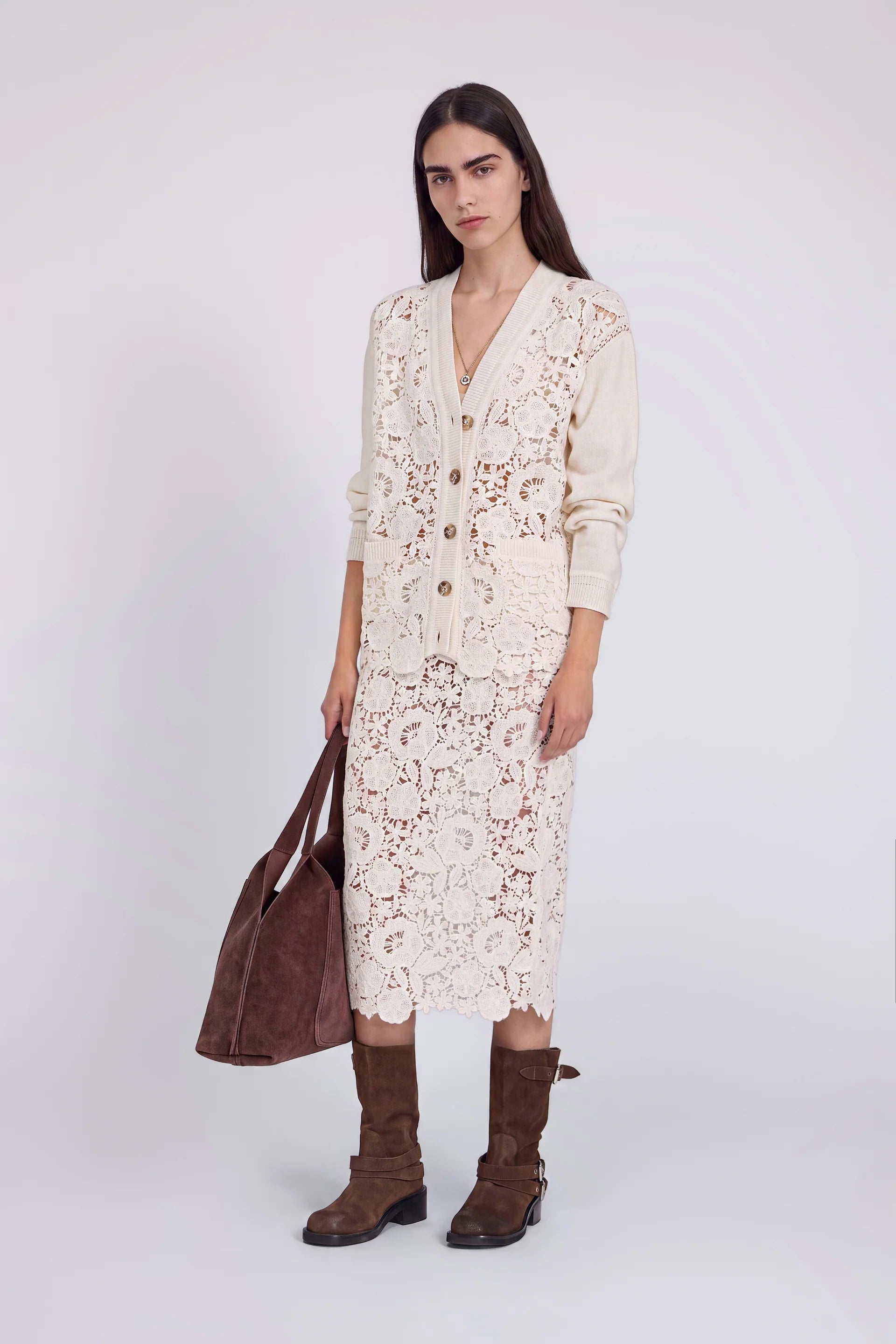 FALDA MIDI BORDADA