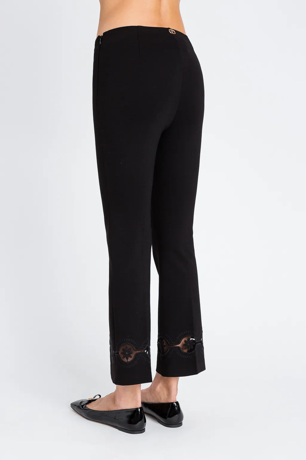 PANTALÓN B/BORDADO