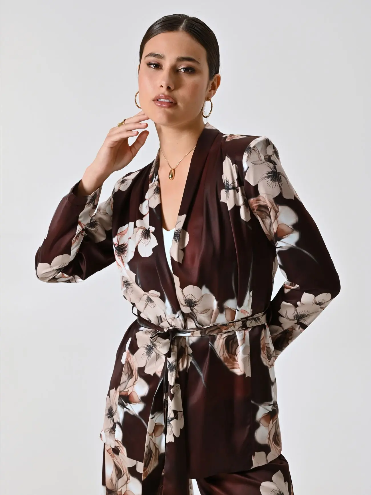 KIMONO FLORES BOR