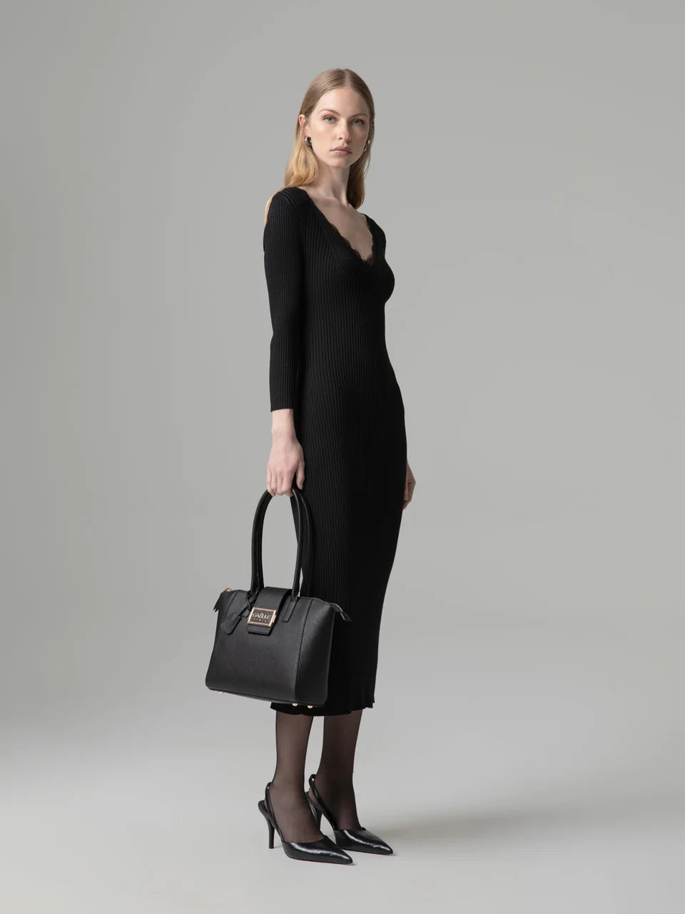 VESTIDO P ENCAJE