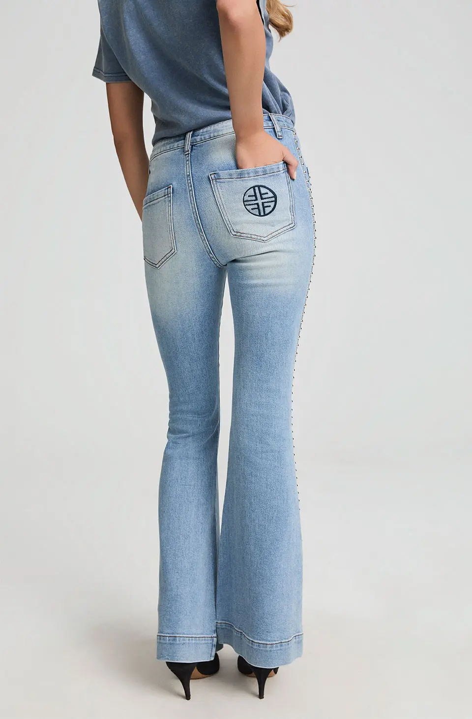 JEANS TACHAS
