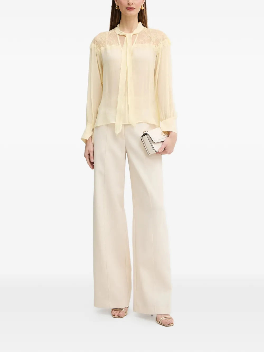 BLUSA LAZO