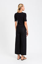 PANTALÓN NEGRO GOMA