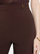 PANTALÓN B/BOTONES