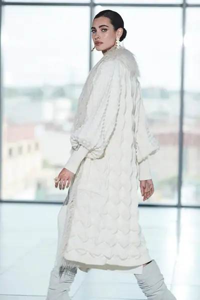 ABRIGO PELO OVERSIZE