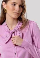 CARDIGAN LAZO TACHUELAS