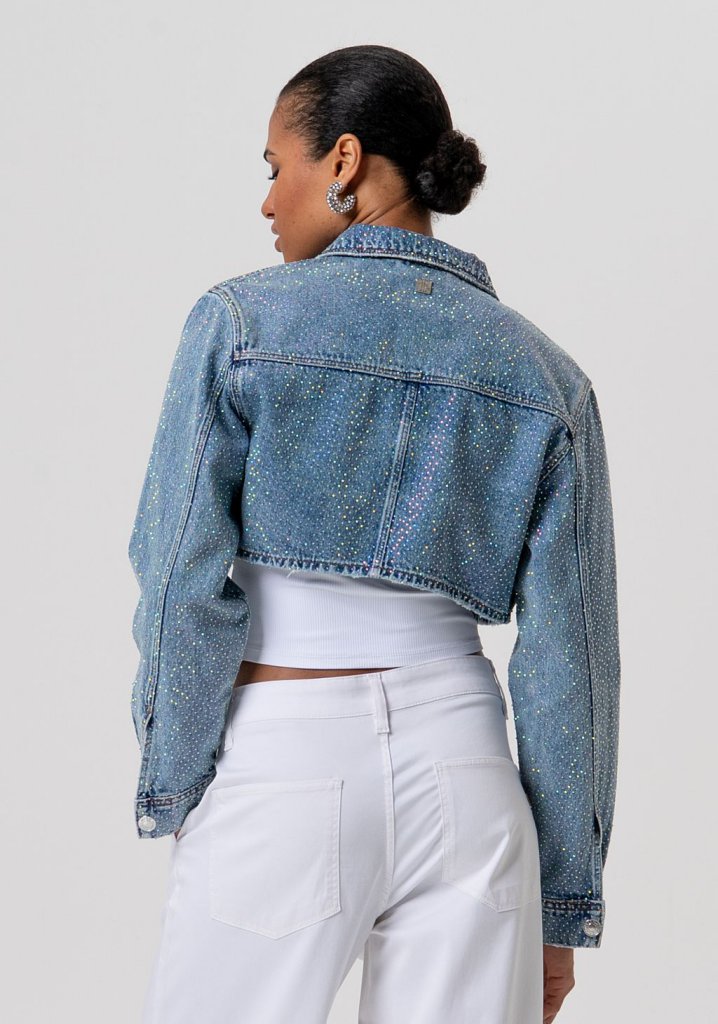 CAZADORA CROPPED BRILLOS