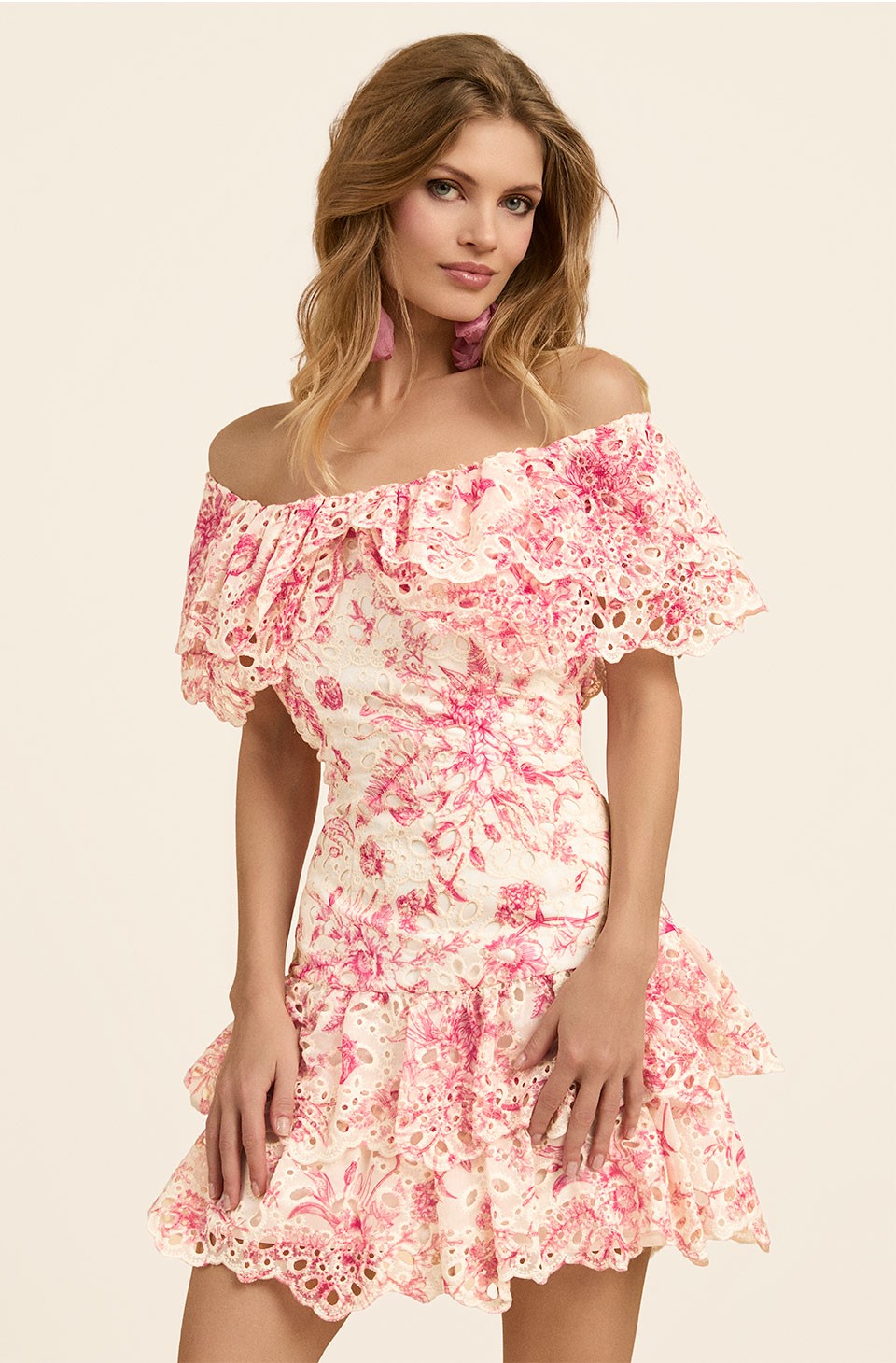 VESTIDO COQUETTE 