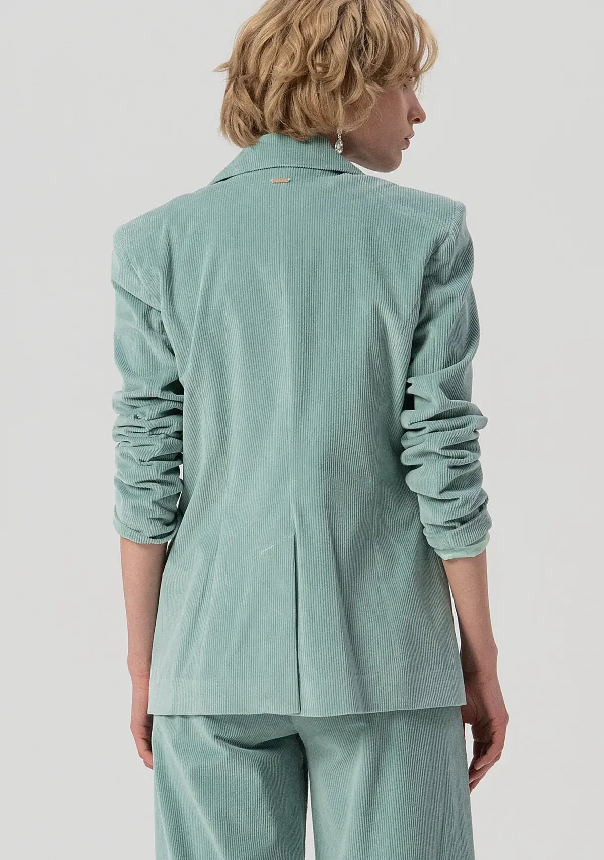 AMERICANA SAJE