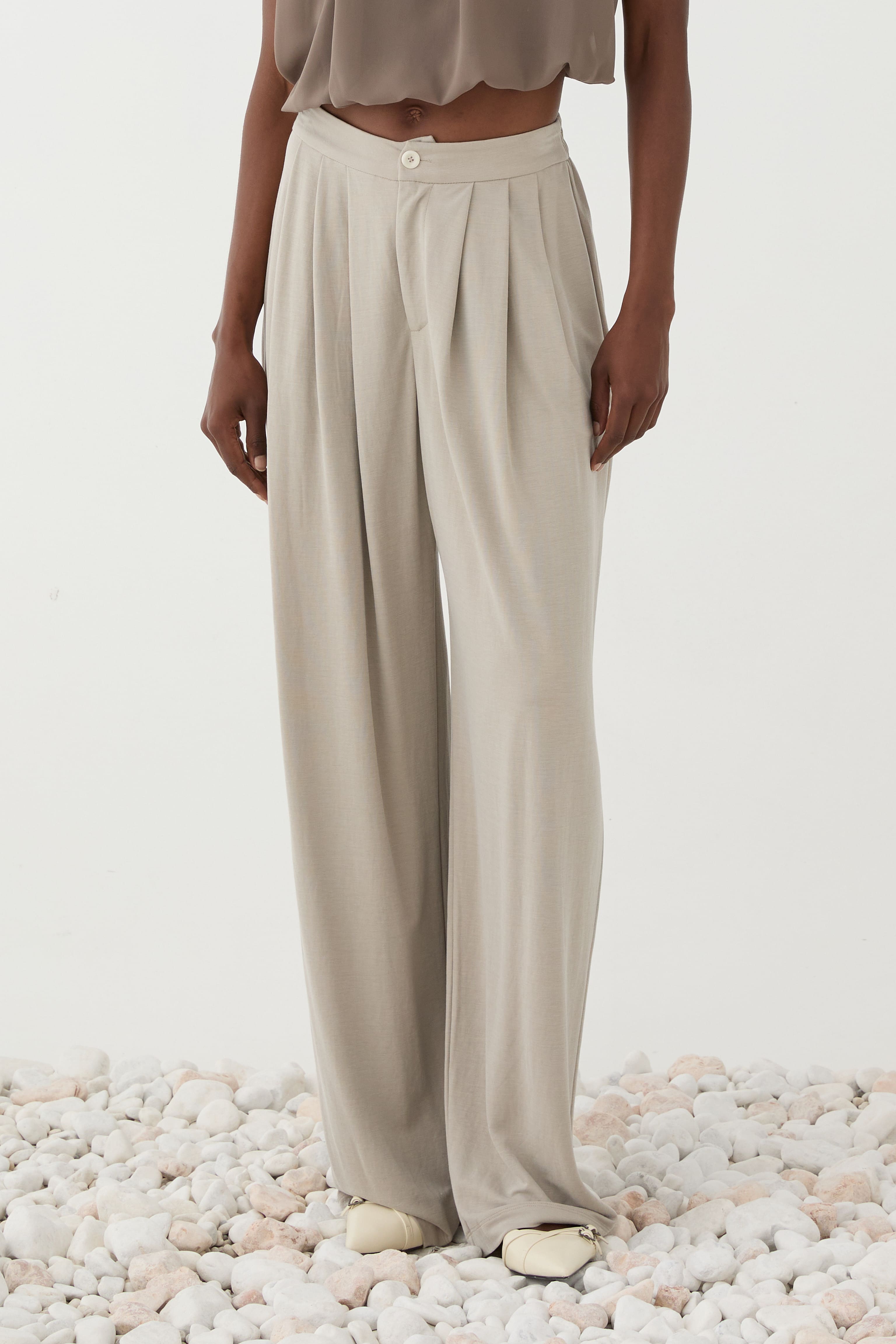 PANTALÓN PLISADOS