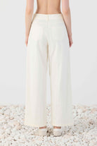 PANTALÓN COSTURAS