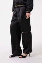 PANTALÓN JOGGER RASO