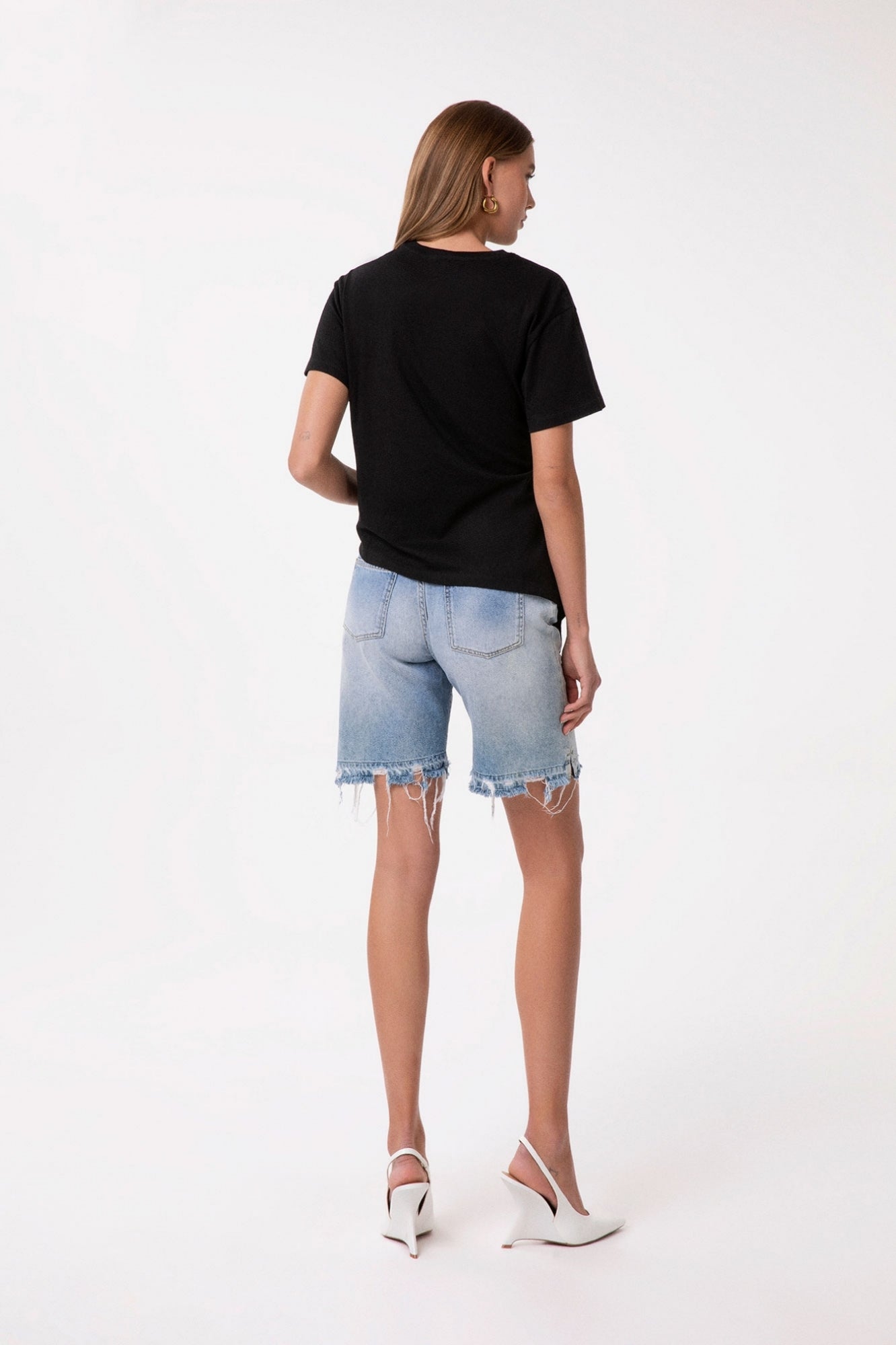 CAMISETA ASIMÉTRICA