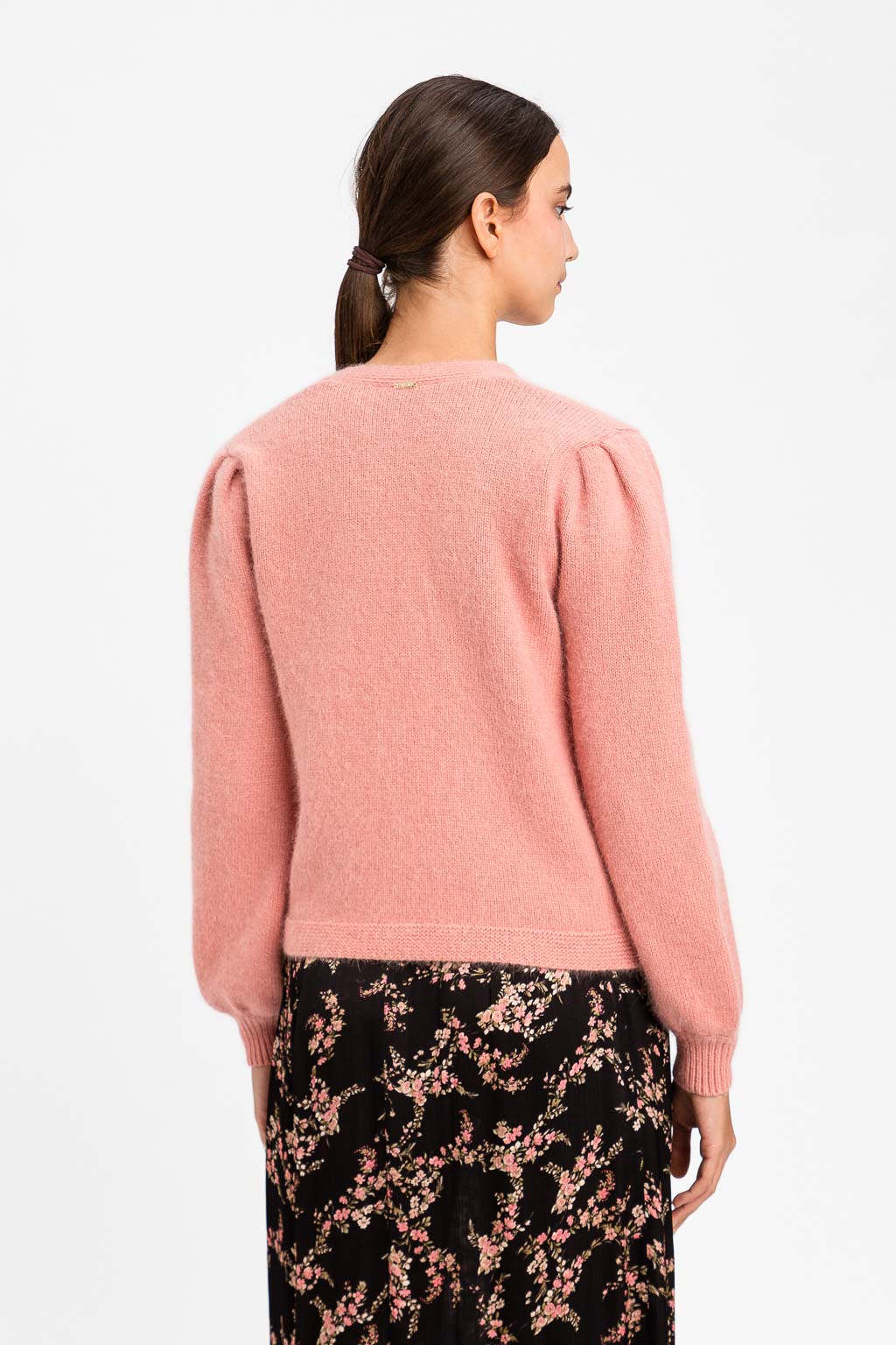 CHAQUETA BROCHE PLUMA