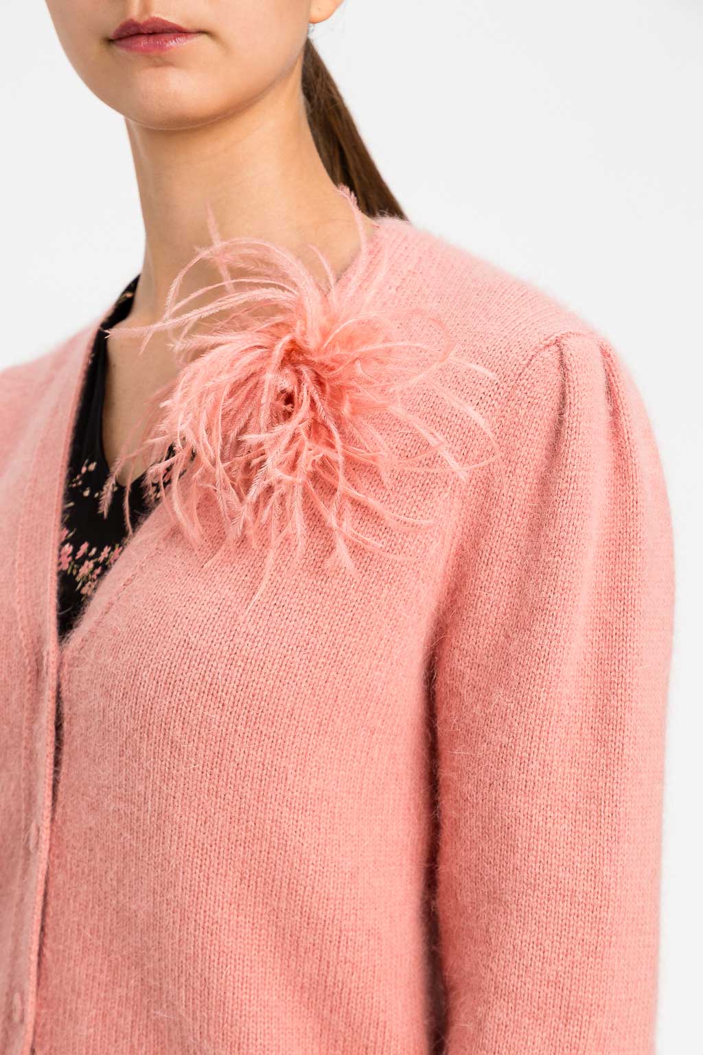 CHAQUETA BROCHE PLUMA