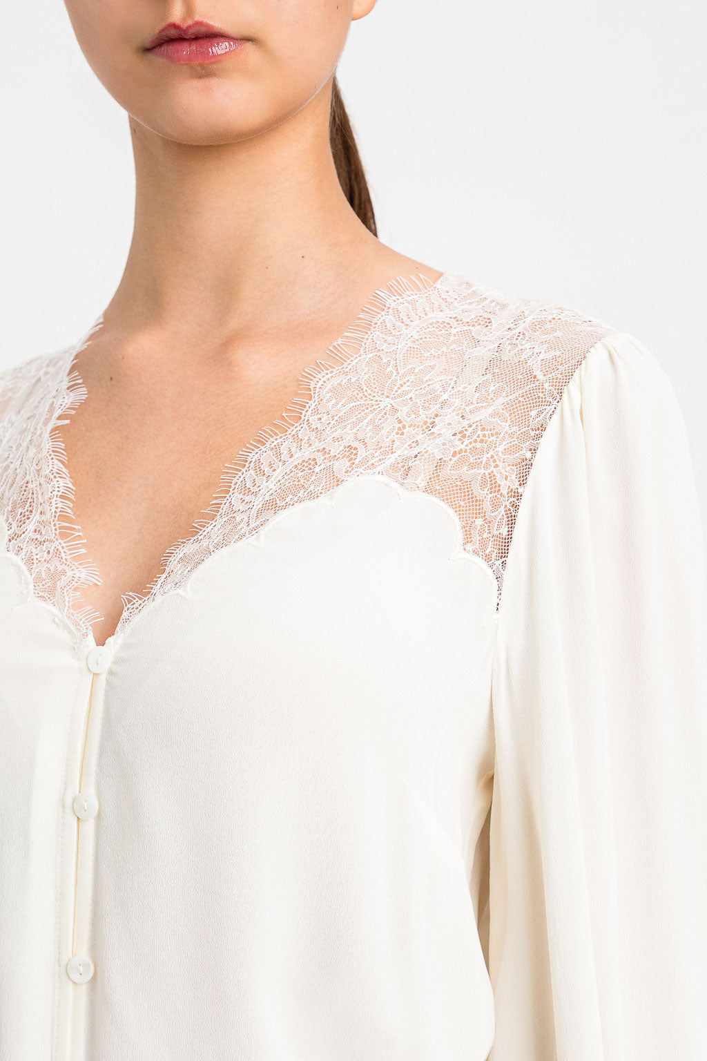 BLUSA ENCAJE