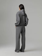 PANTALÓN JOGGER APLICACIÓN