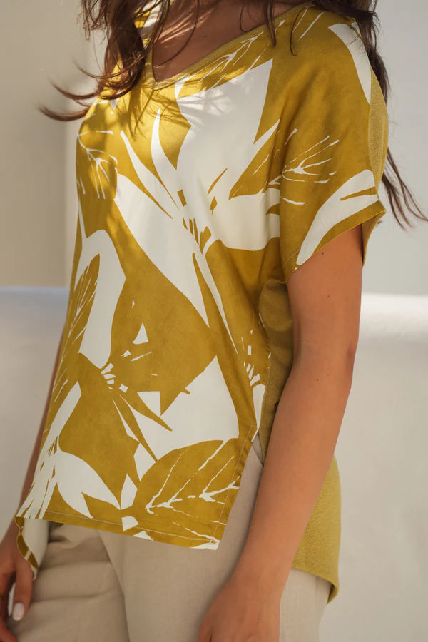 CAMISETA HOJAS