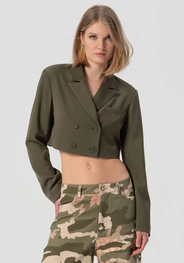 AMERICANA CROP