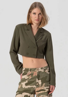 AMERICANA CROP