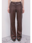 PANTALÓN ECOPIEL COSTURAS 