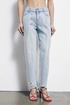 JEANS BRILLOS