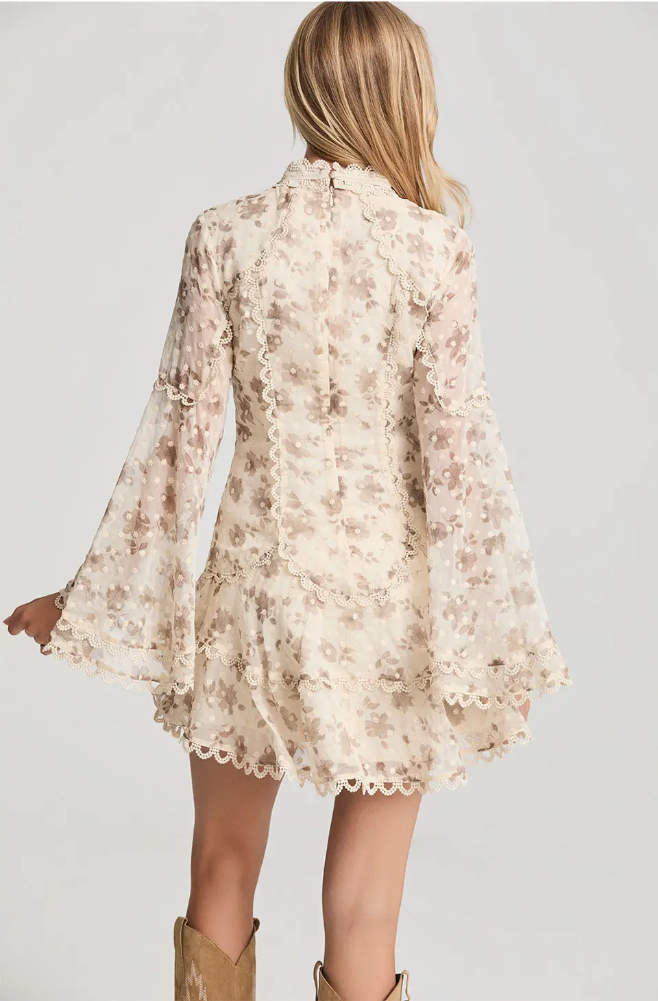 VESTIDO PLUMETI
